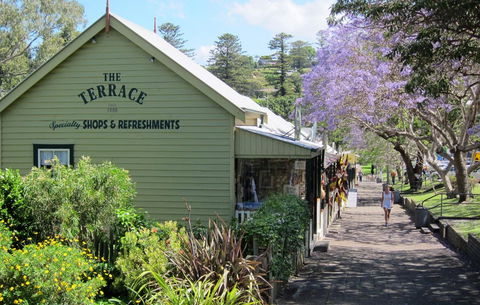 Bellevue Accommodation - Tourism Canberra 18