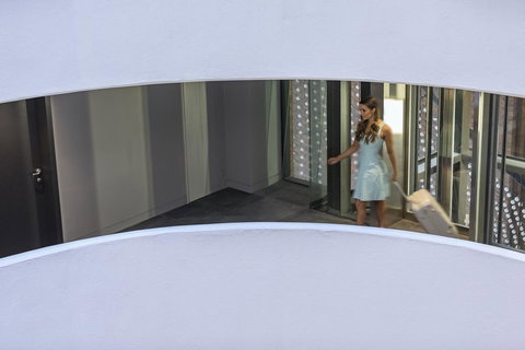 SKYE Suites Sydney - Tourism Canberra 30