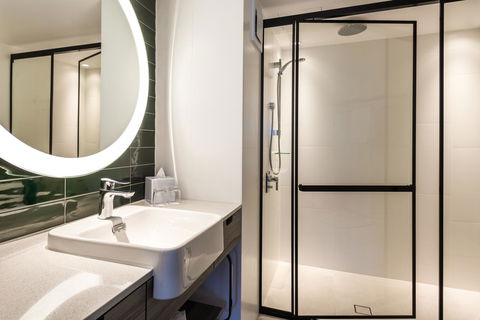 Novotel Sydney Darling Square - Tourism Canberra 8