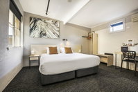Book Colyton Accommodation Vacations Tourism Canberra Tourism Canberra
