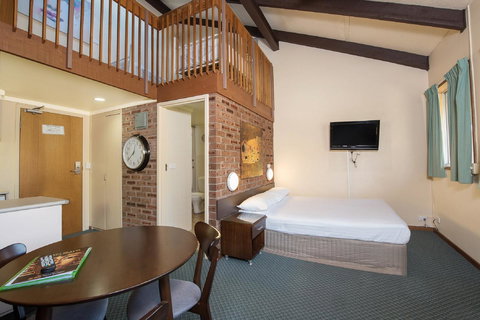 Alpine Gables - Tourism Canberra 16