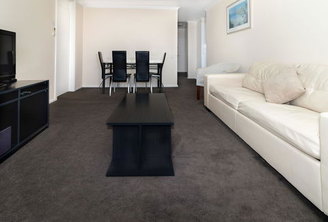Horizon Holiday Apartments - Tourism Canberra 4