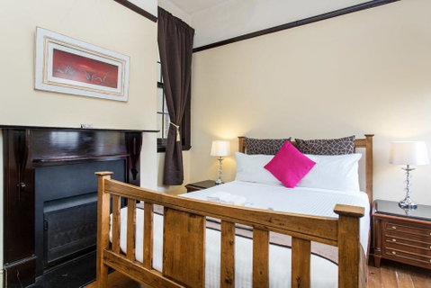 Sydney Harbour Bed And Breakfast - Tourism Canberra 20