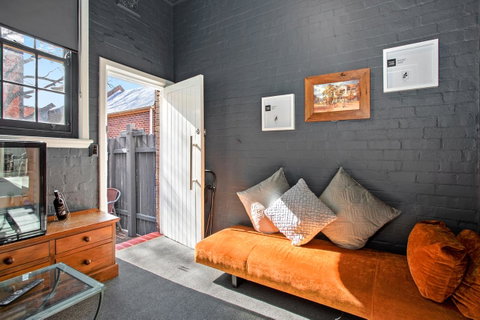 Sydney Harbour Bed And Breakfast - Tourism Canberra 9
