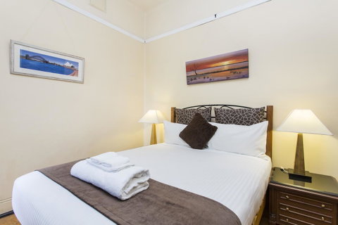Sydney Harbour Bed And Breakfast - Tourism Canberra 26