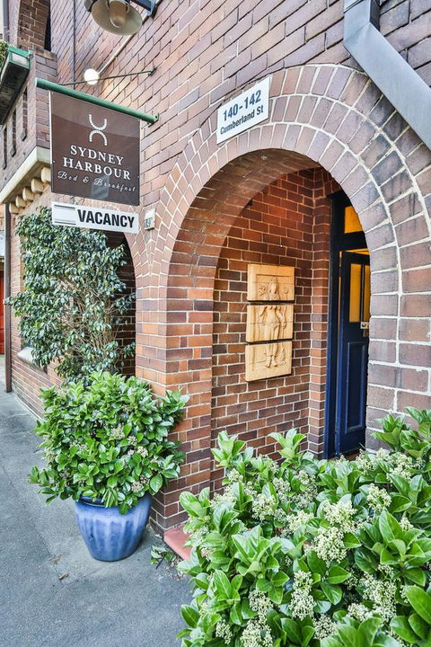 Sydney Harbour Bed And Breakfast - Tourism Canberra 29