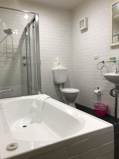 Sydney Harbour Bed And Breakfast - Tourism Canberra 31