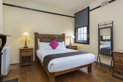 Sydney Harbour Bed And Breakfast - Tourism Canberra 41