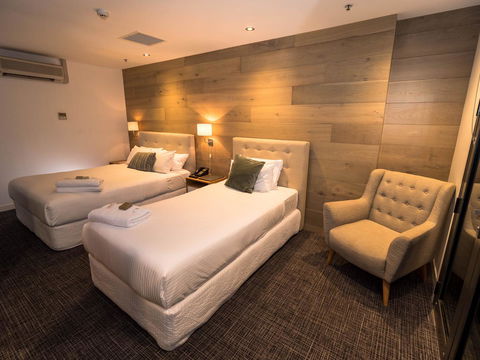 Crown Hotel Surry Hills - Tourism Canberra 9