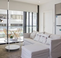 Cozy apartment with harbour bridge view in Bondi - Tourism Canberra