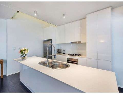 Urban Loft Close To Sydney Hot Spots - Tourism Canberra 2