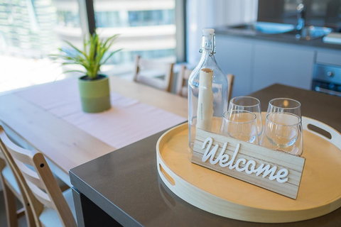 Australian Tower Stay - Tourism Canberra 21