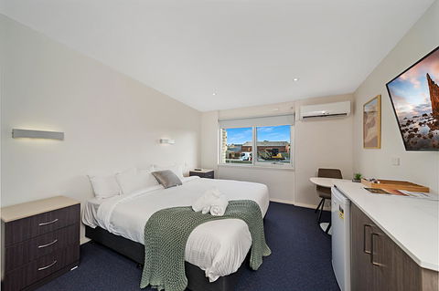 Carlton Suites - Tourism Canberra 2