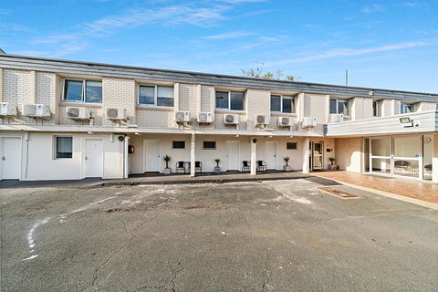 Carlton Suites - Tourism Canberra 25