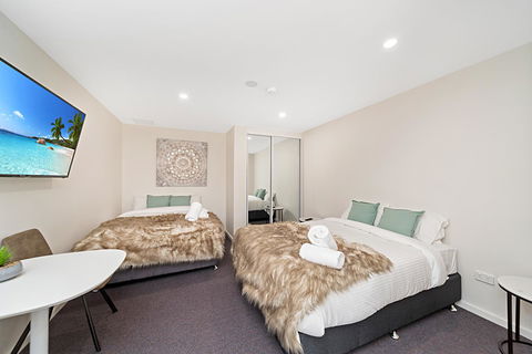 Carlton Suites - Tourism Canberra 4
