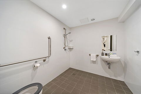 Carlton Suites - Tourism Canberra 5