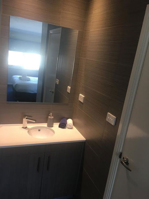 Carlton Suites - Tourism Canberra 31