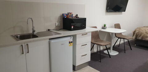 Carlton Suites - Tourism Canberra 14