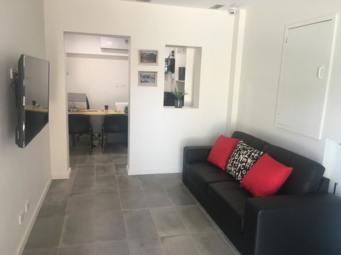 Carlton Suites - Tourism Canberra 30