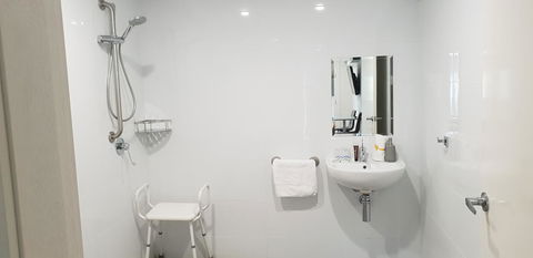 Carlton Suites - Tourism Canberra 21