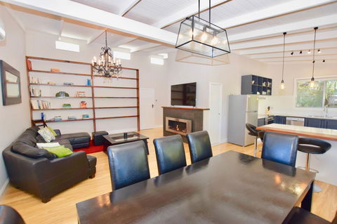 Wildlife Lodge Katoomba - Tourism Canberra 16