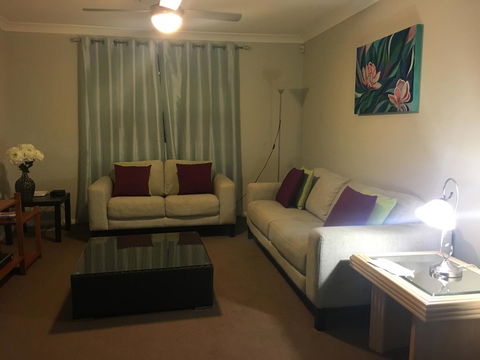 Sydney Amazing Holiday Home Bridal BnB - Tourism Canberra 14