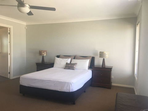 Sydney Amazing Holiday Home Bridal BnB - Tourism Canberra 8
