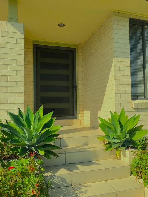 Sydney Amazing Holiday Home Bridal BnB - Tourism Canberra 23