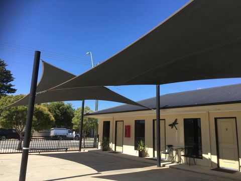 Balranald Club Motel - Tourism Canberra 11