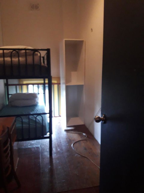 Clover Backpackers - Tourism Canberra 17