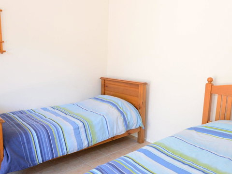 2 Cliff Road - Tourism Canberra 2