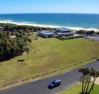 2 Cliff Road - Tourism Canberra