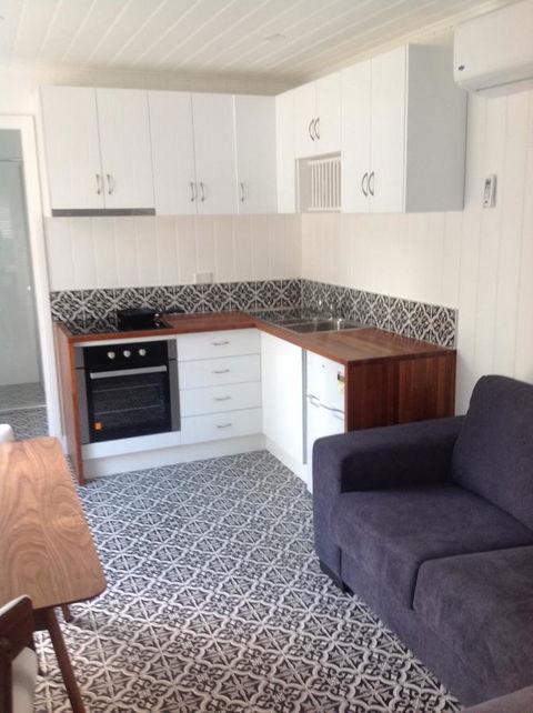 Hideaway Holiday Apartments - Tourism Canberra 11