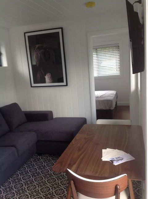 Hideaway Holiday Apartments - Tourism Canberra 12