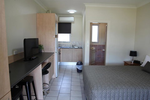 Tumut Apartments - Tourism Canberra 2