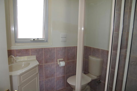 Tumut Apartments - Tourism Canberra 11