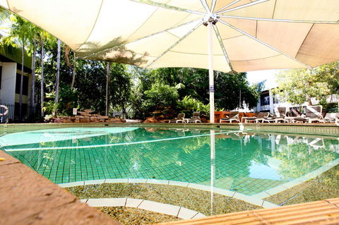 Mercure Kakadu Crocodile - Tourism Canberra 1