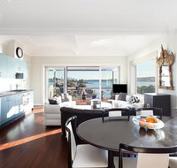 Art Deco Apartment With Breathtaking Water Views - Tourism Canberra