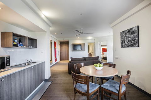 Novotel Darwin CBD - Tourism Canberra 7