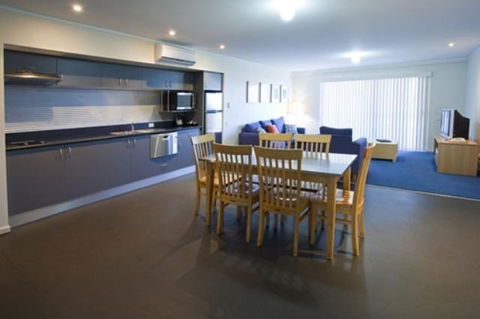 Corrigans Cove - Tourism Canberra 5