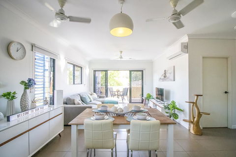 ZEN QUEST - The NOMADS PAD Near Nightcliff Markets & Sunset Foreshore - Tourism Canberra 0