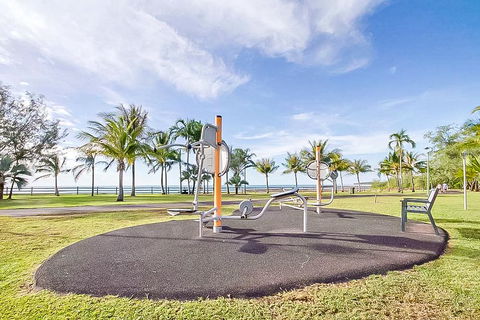 ZEN QUEST - The NOMADS PAD Near Nightcliff Markets & Sunset Foreshore - Tourism Canberra 10