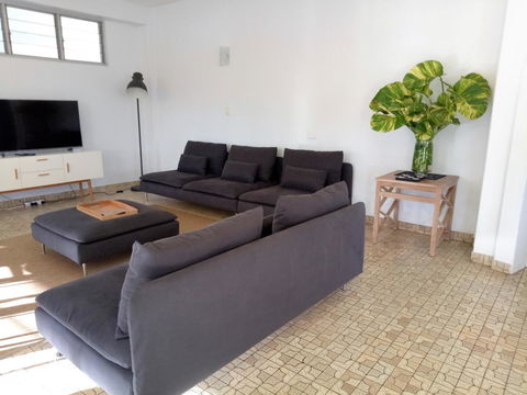 Arafura Blue - Tourism Canberra 1