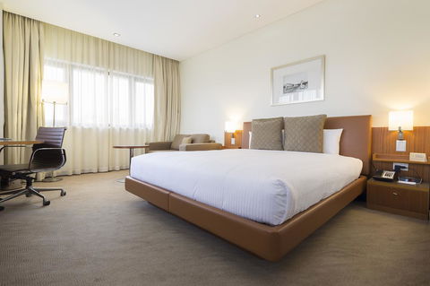 Novotel Canberra - Tourism Canberra 24