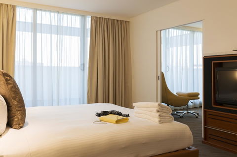 Novotel Canberra - Tourism Canberra 40