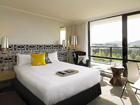 QT Canberra - Tourism Canberra 0