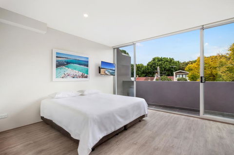 Bondi Beach Studio King Suite + Balcony - Tourism Canberra 0
