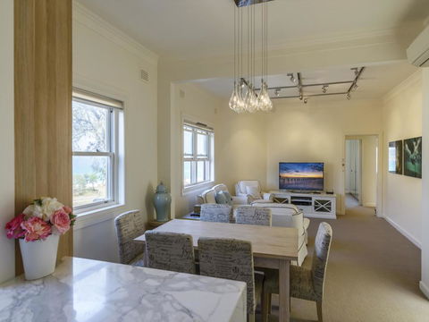 BONDI BEACHFRONT (I719)-L'Abode Accommodation - Tourism Canberra 3