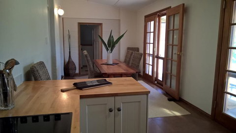Book Keepers Cottage - Tourism Canberra 2