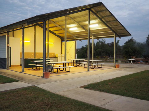 Bowen Holiday Park - Tourism Canberra 3